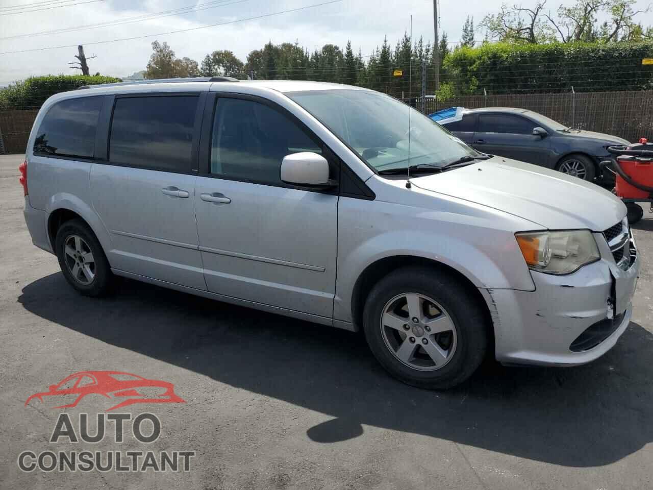 DODGE CARAVAN 2011 - 2D4RN3DG6BR774248