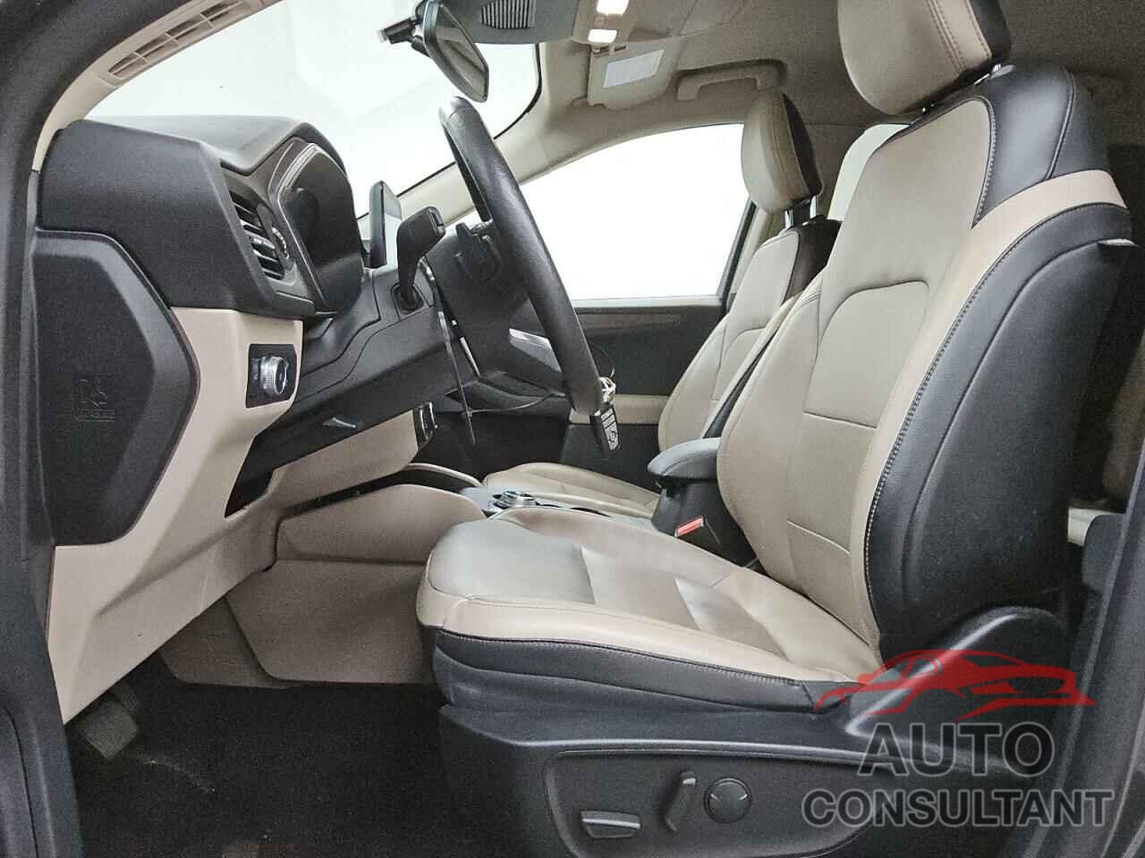 FORD ESCAPE 2020 - 1FMCU9J90LUB20103