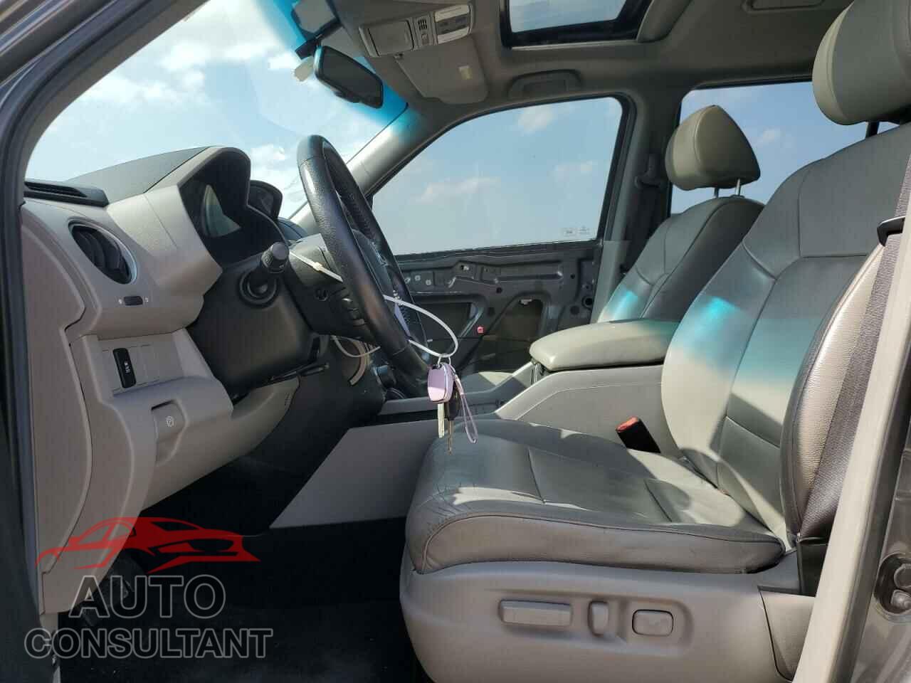 HONDA PILOT 2012 - 5FNYF3H68CB034298