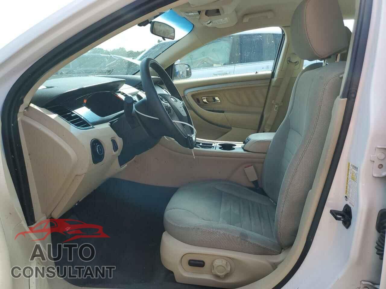 FORD TAURUS 2019 - 1FAHP2D80KG100268