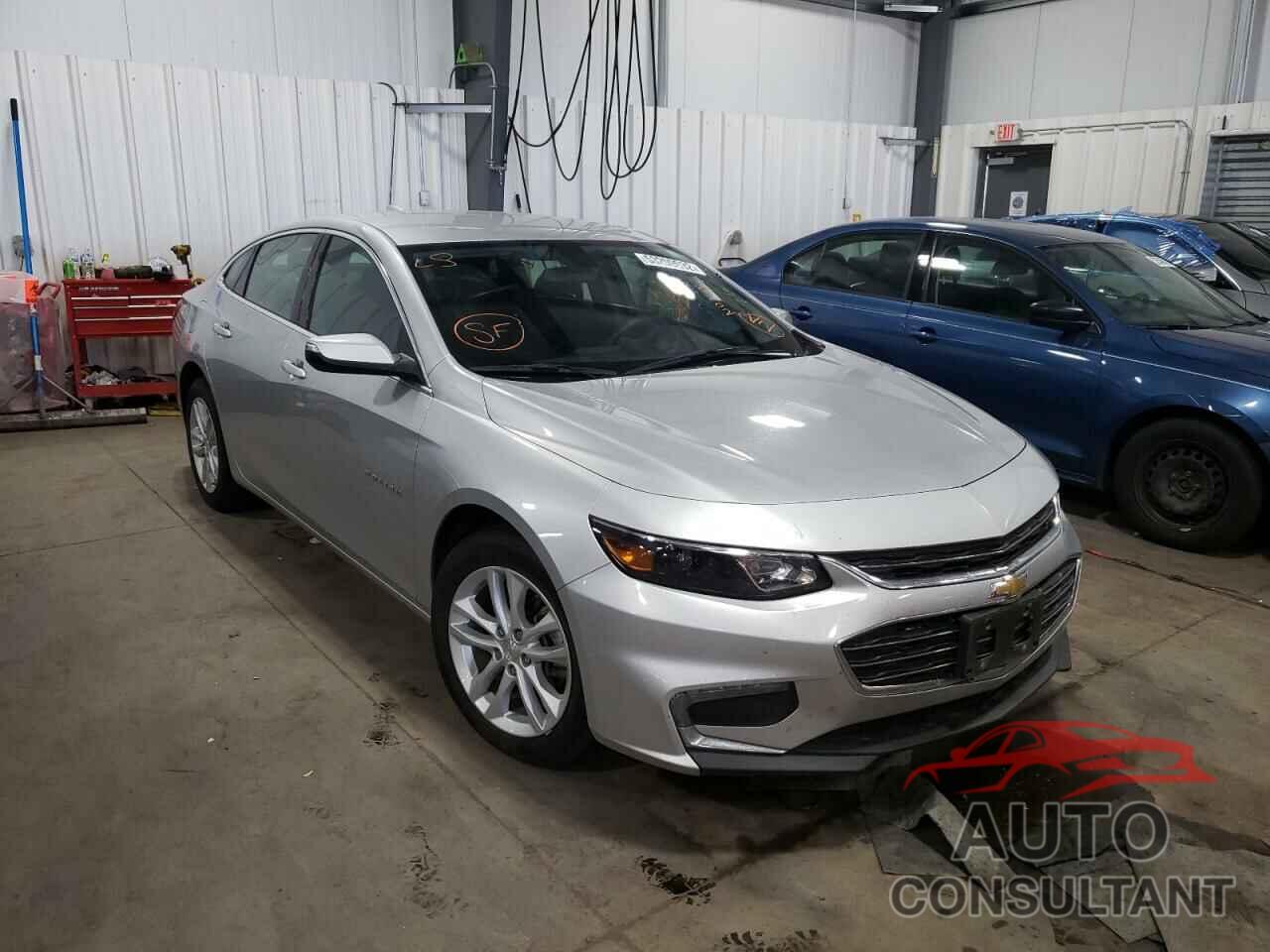 CHEVROLET MALIBU 2017 - 1G1ZE5ST6HF246372