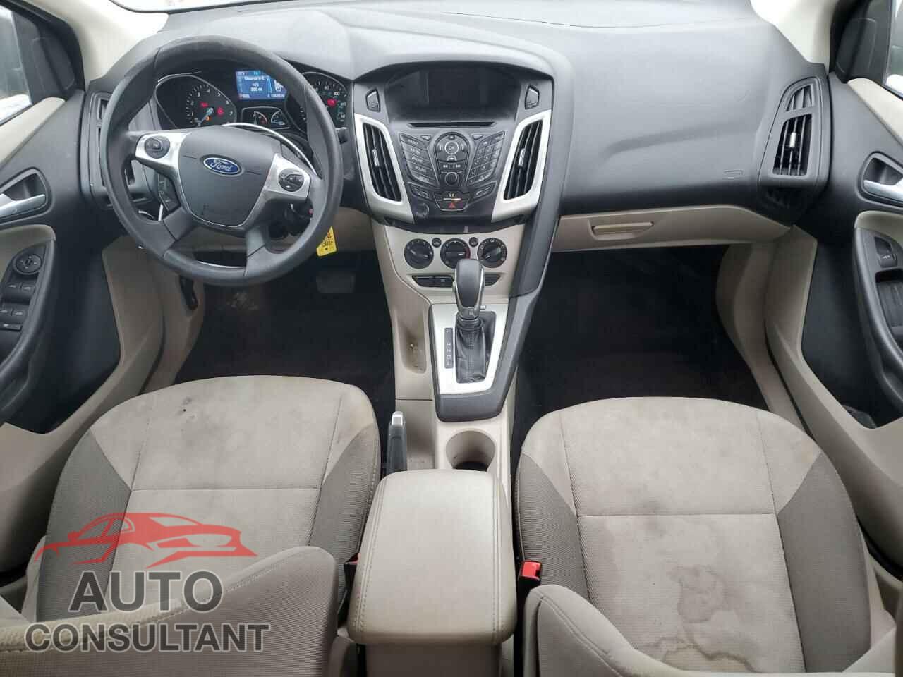 FORD FOCUS 2014 - 1FADP3F27EL379453