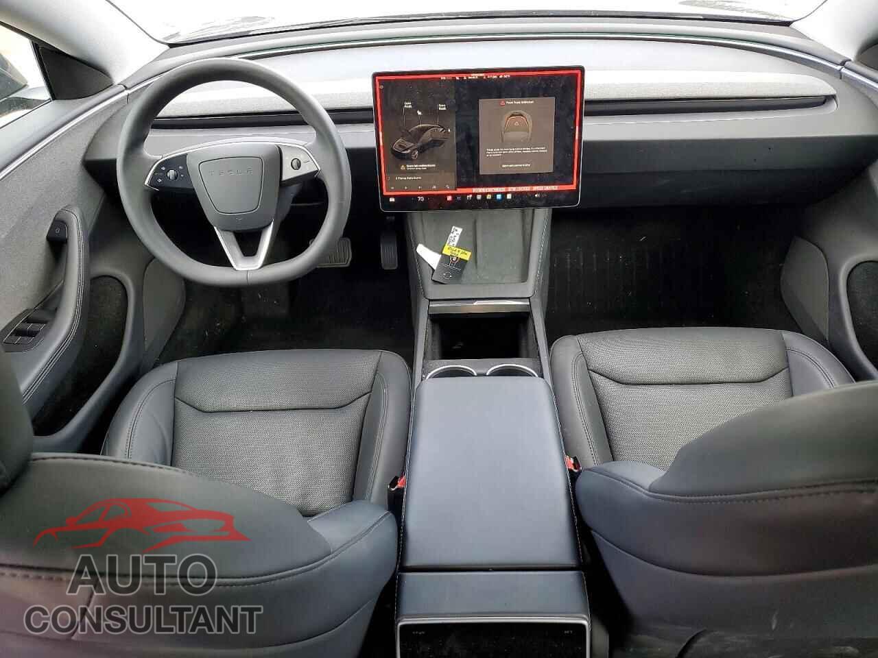 TESLA MODEL 3 2024 - 5YJ3E1EA1RF768932
