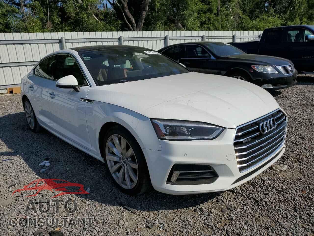 AUDI A5 2018 - WAUBNCF55JA010465