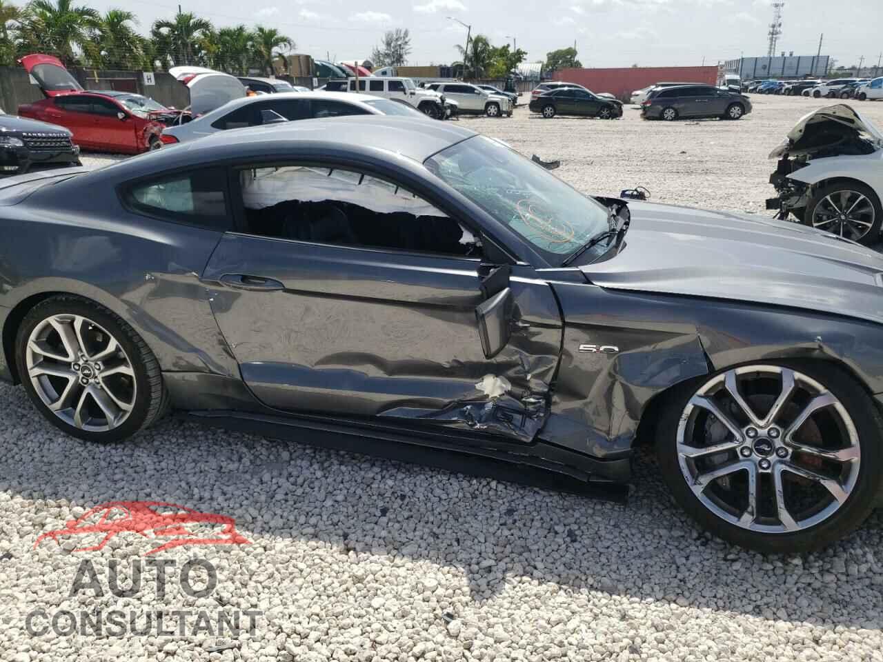 FORD MUSTANG 2021 - 1FA6P8CF8M5148996