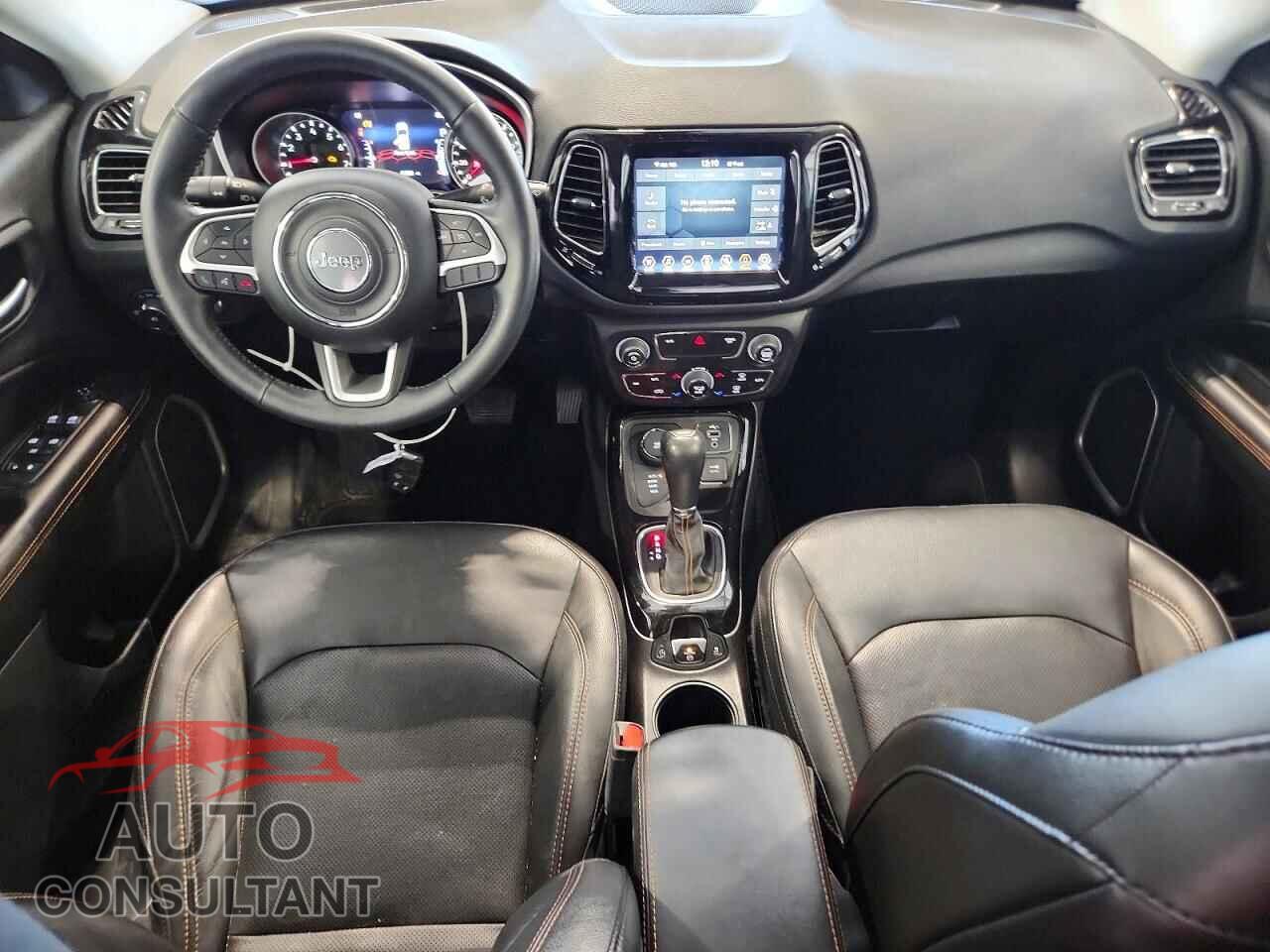 JEEP COMPASS 2019 - 3C4NJDCB2KT653894