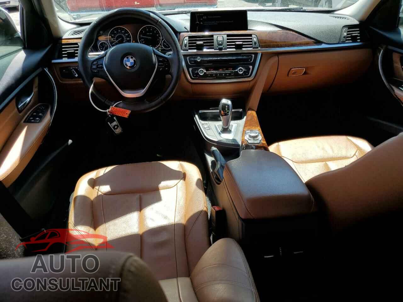 BMW 3 SERIES 2013 - WBA3C1C53DF444720