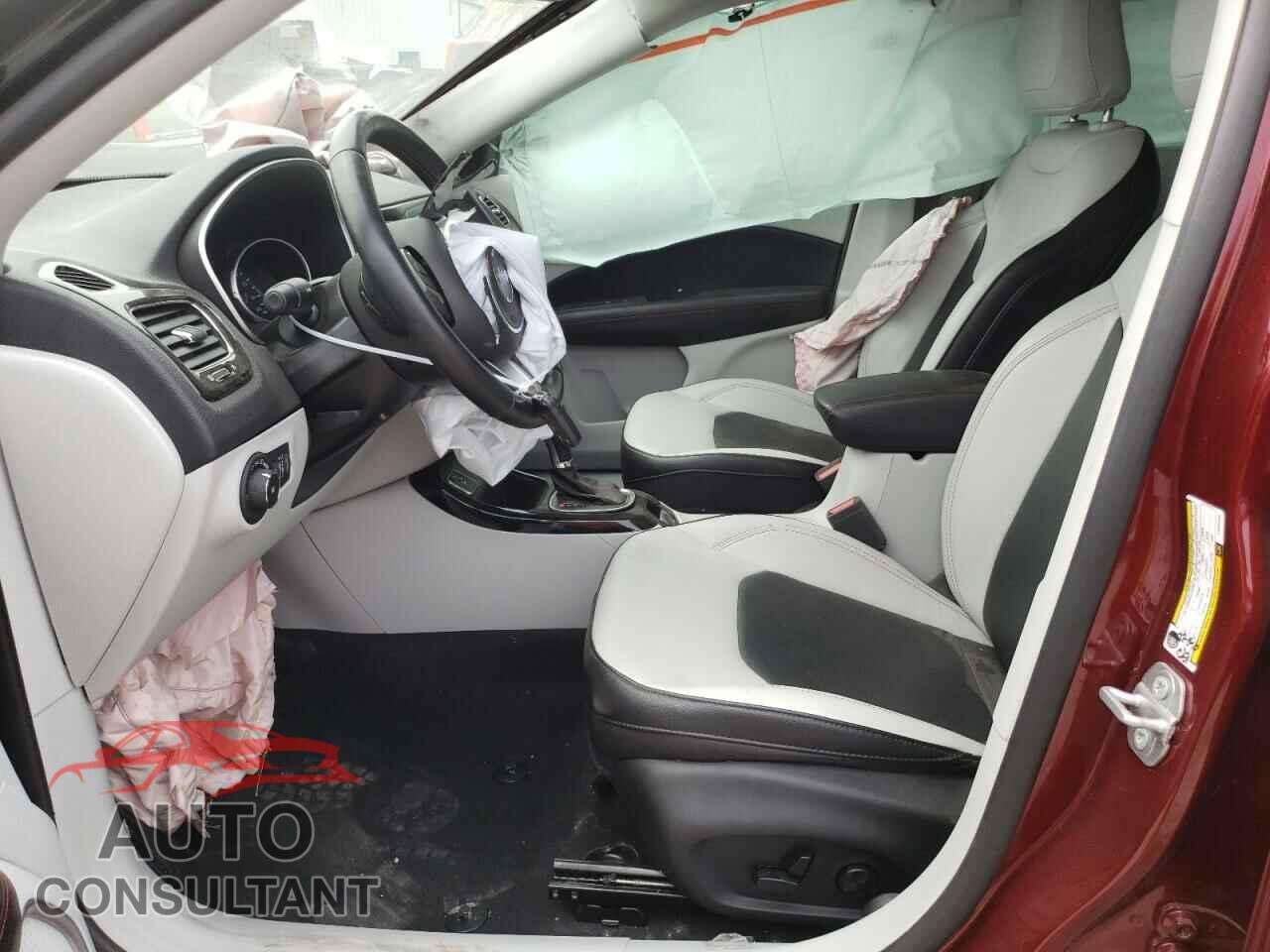 JEEP COMPASS 2020 - 3C4NJCCB1LT249139