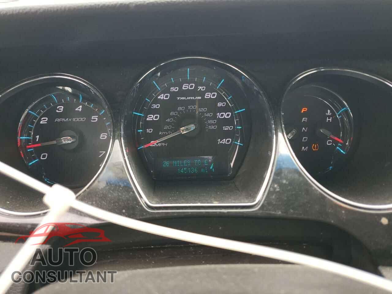 FORD TAURUS 2011 - 1FAHP2FW2BG167708