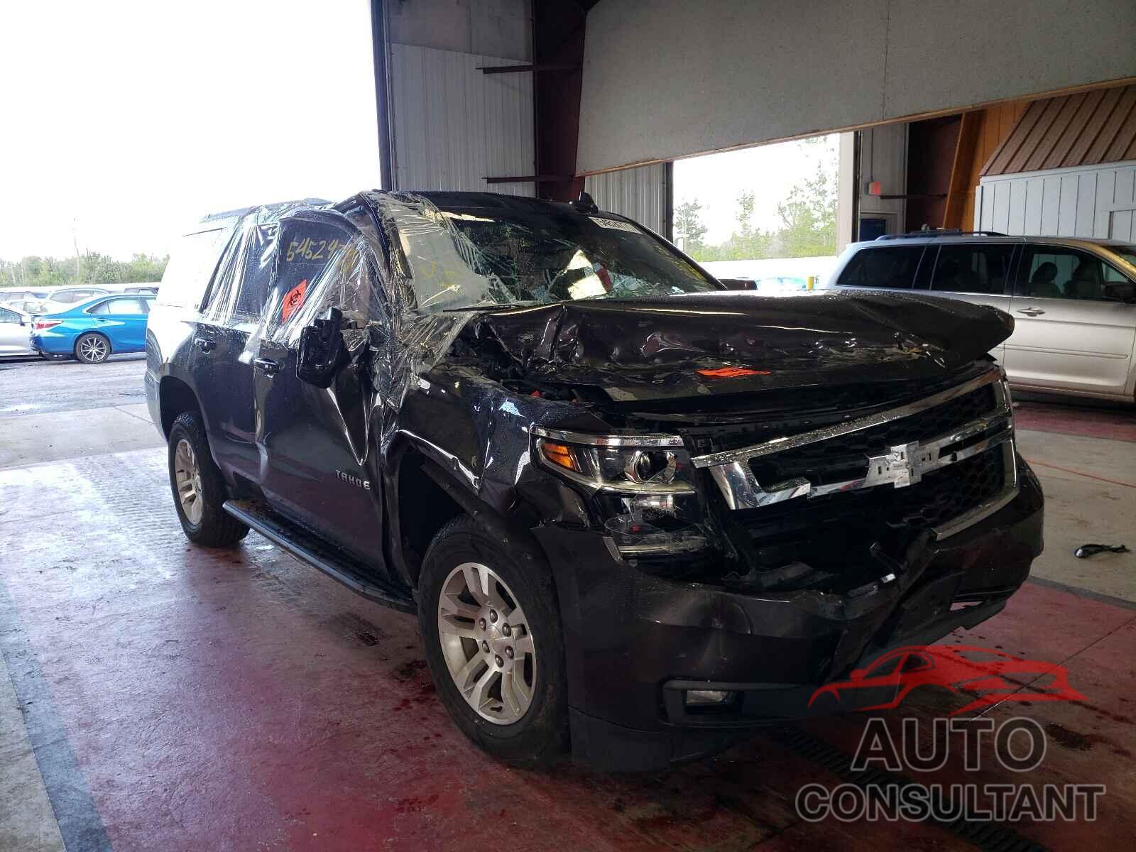 CHEVROLET TAHOE 2017 - 1GNSKBKC5HR247101