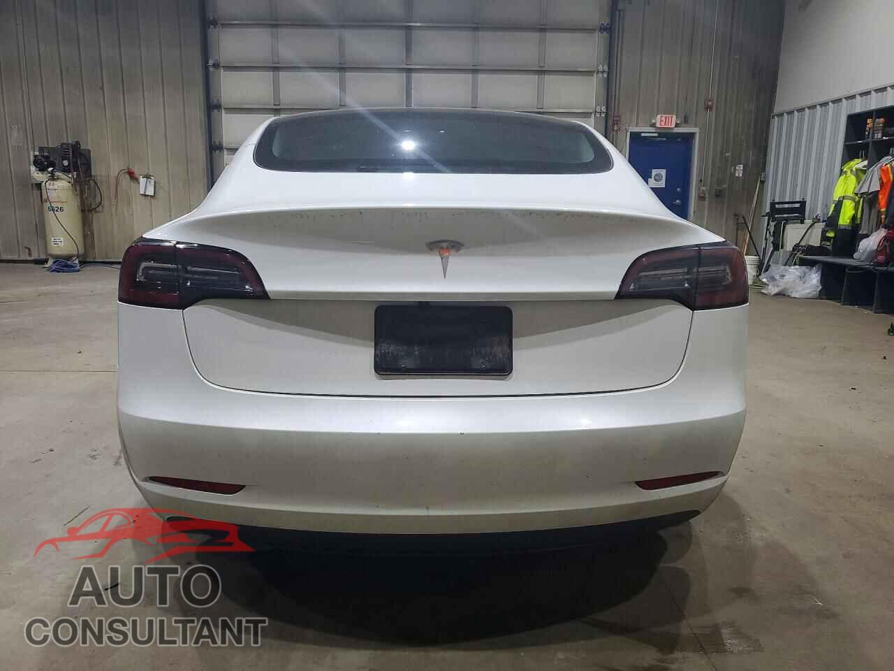 TESLA MODEL 3 2023 - 5YJ3E1EAXPF504170