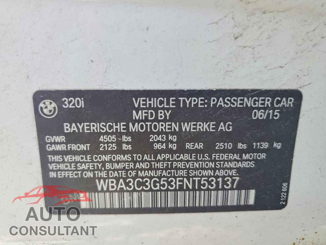 BMW 3 SERIES 2015 - WBA3C3G53FNT53137
