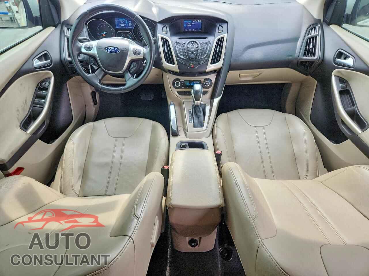 FORD FOCUS 2012 - 1FAHP3H23CL205892