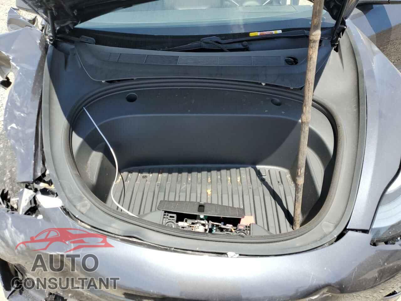 TESLA MODEL 3 2021 - 5YJ3E1EA1MF856615