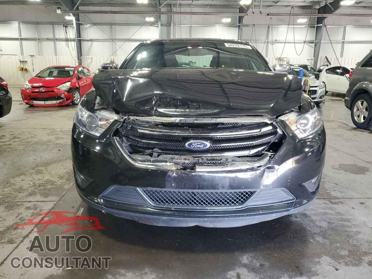 FORD TAURUS 2015 - 1FAHP2F83FG108609