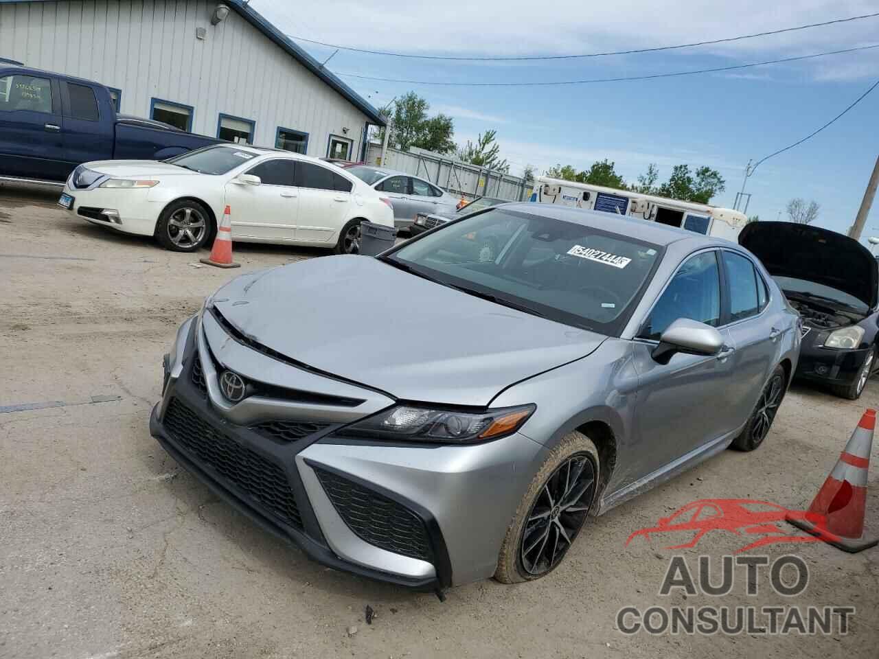 TOYOTA CAMRY 2022 - 4T1G11AKXNU694676