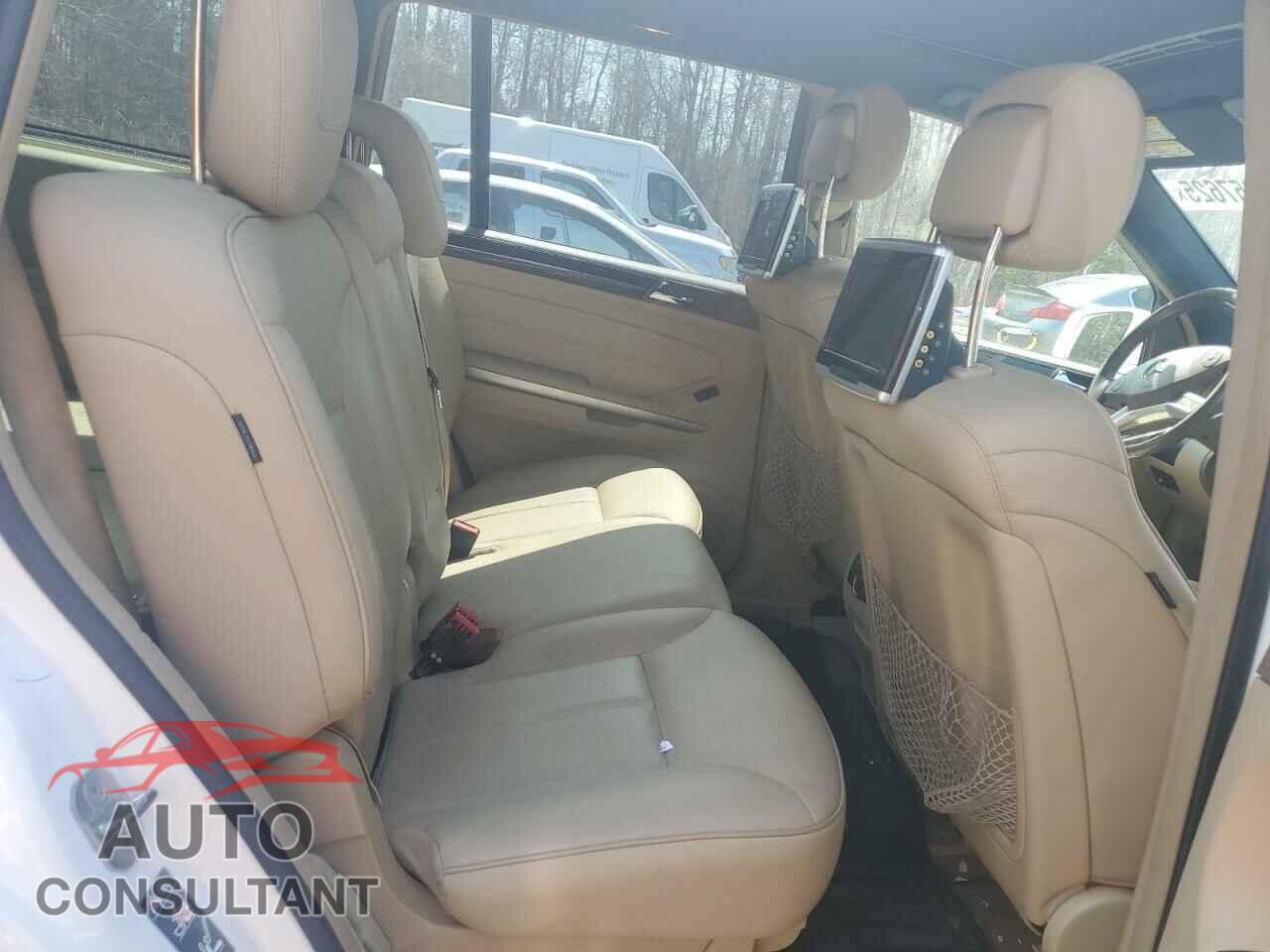 MERCEDES-BENZ GL-CLASS 2012 - 4JGBF2FE0CA768318