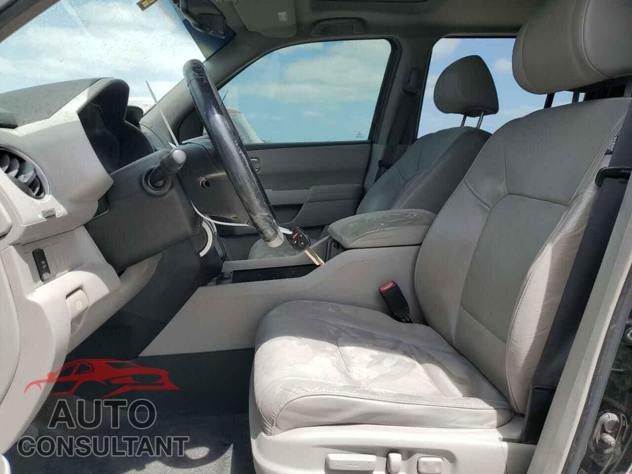 HONDA PILOT 2011 - 5FNYF3H69BB053487