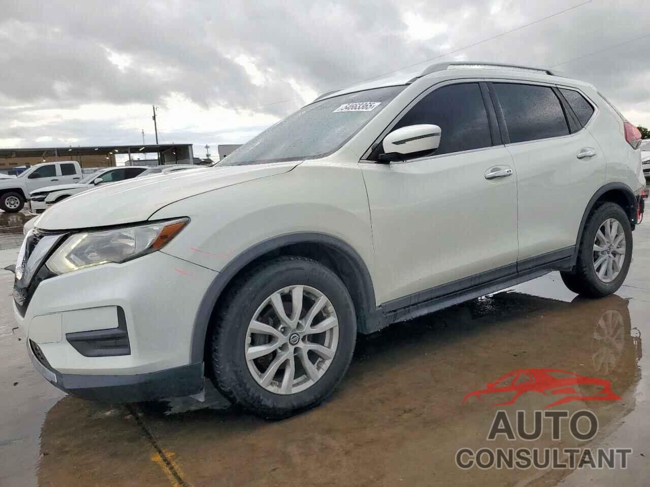 NISSAN ROGUE 2018 - KNMAT2MT8JP534030