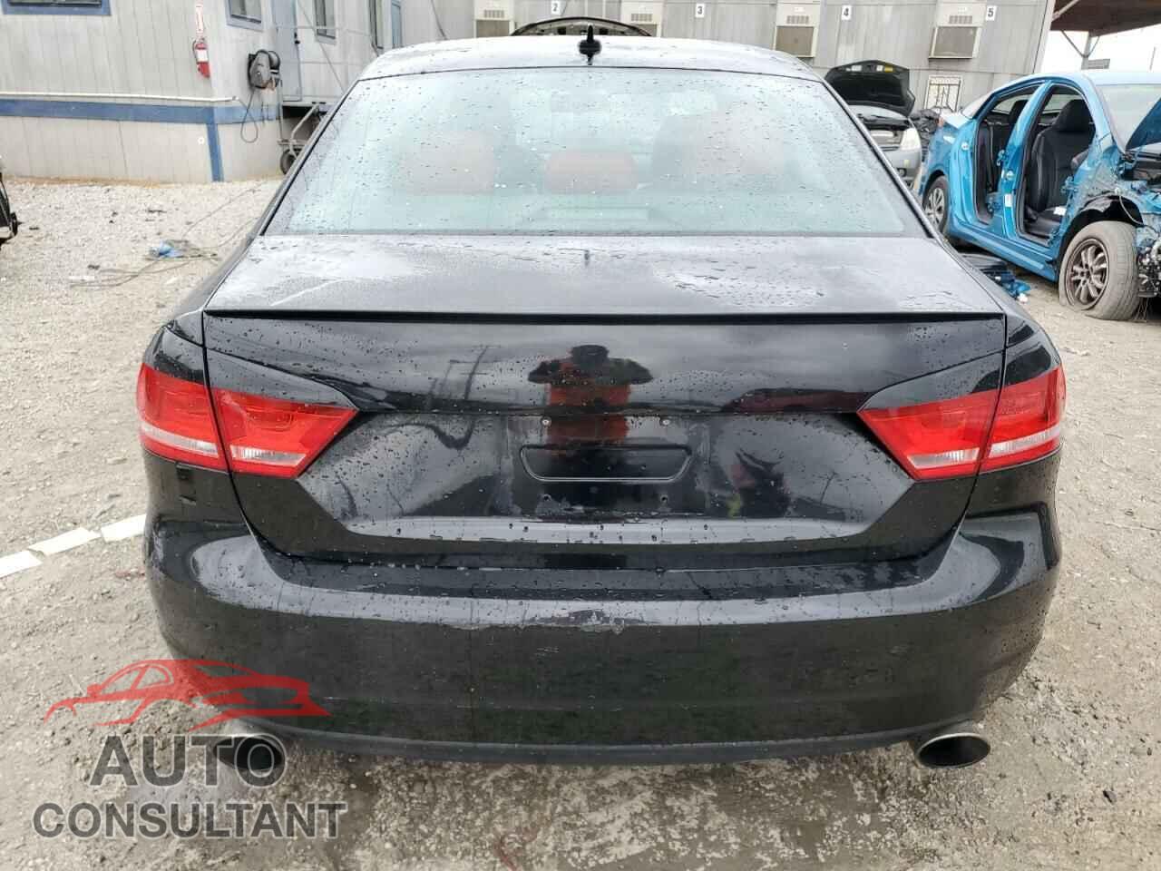 VOLKSWAGEN PASSAT 2013 - 1VWBP7A34DC006830