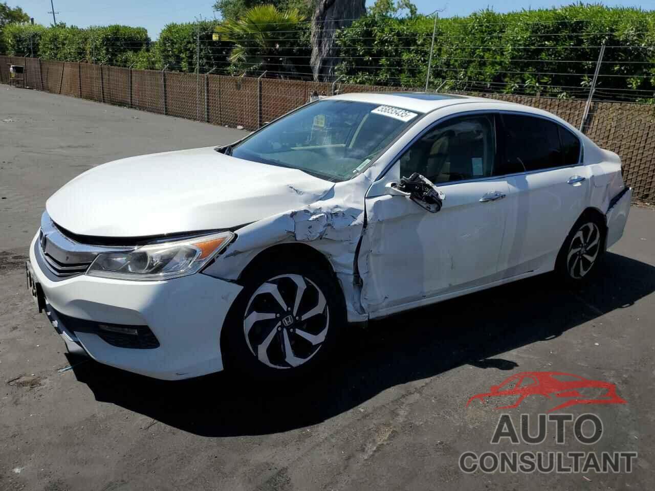 HONDA ACCORD 2016 - 1HGCR3F86GA010135