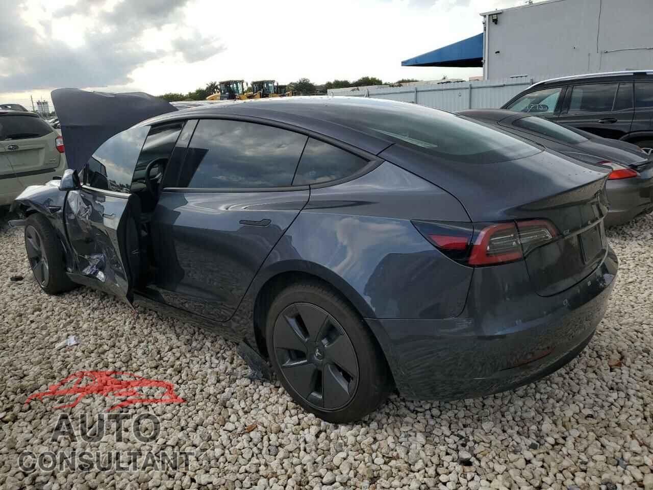 TESLA MODEL 3 2023 - 5YJ3E1EA5PF548058