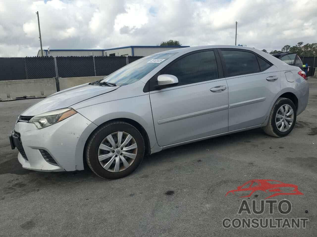 TOYOTA COROLLA 2015 - 2T1BURHE9FC255312
