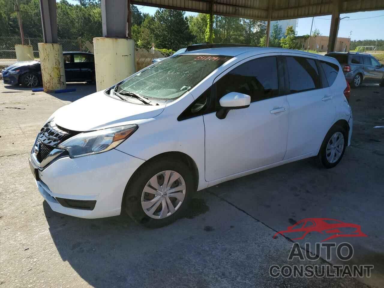 NISSAN VERSA 2018 - 3N1CE2CP8JL369330