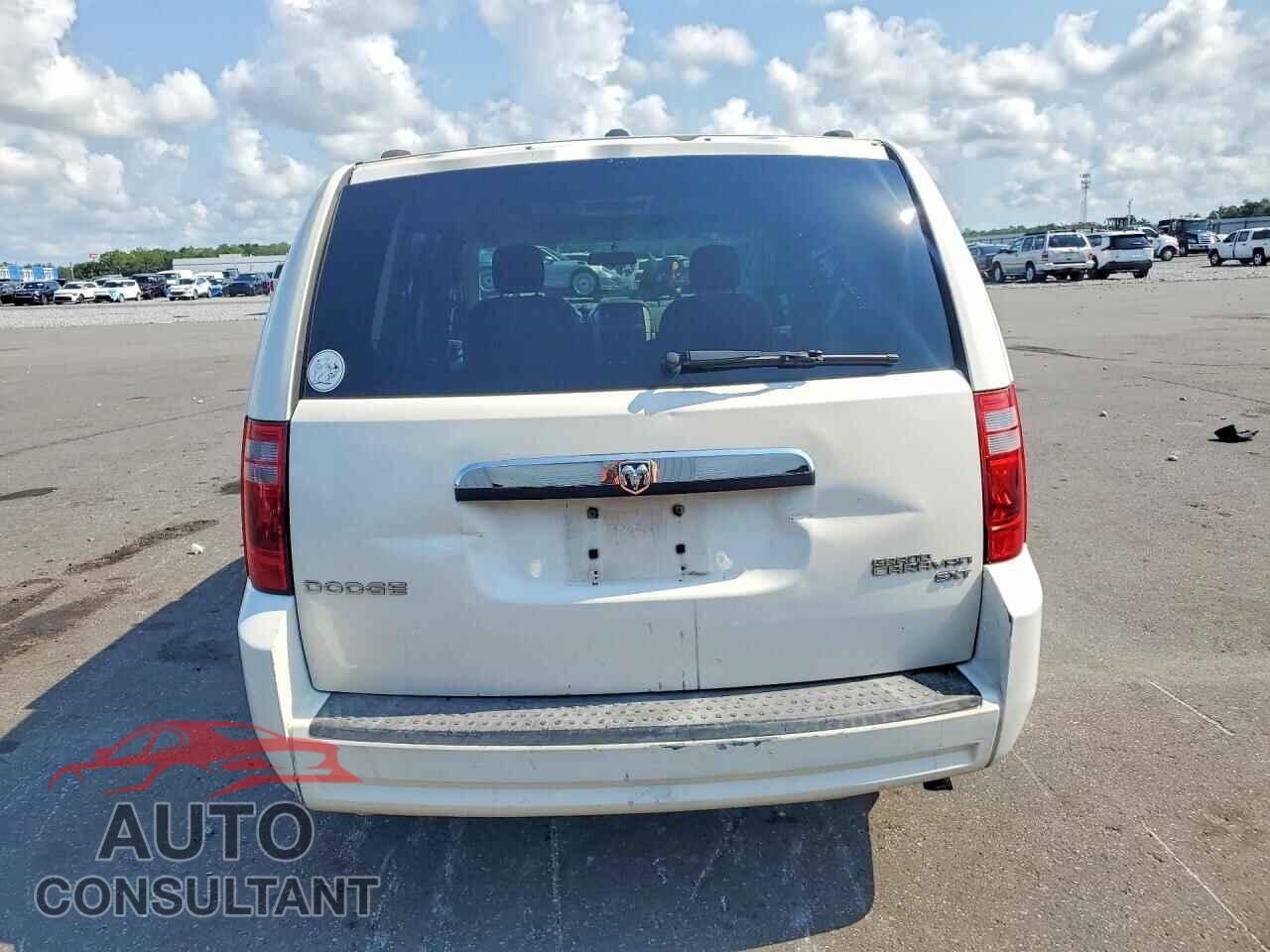 DODGE CARAVAN 2010 - 2D4RN5D1XAR273238
