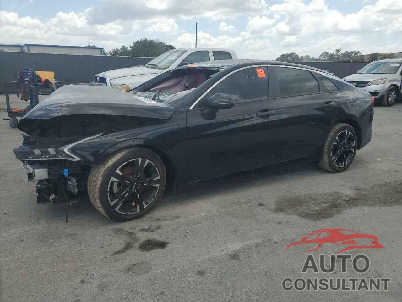 KIA K5 2023 - 5XXG64J20PG176267