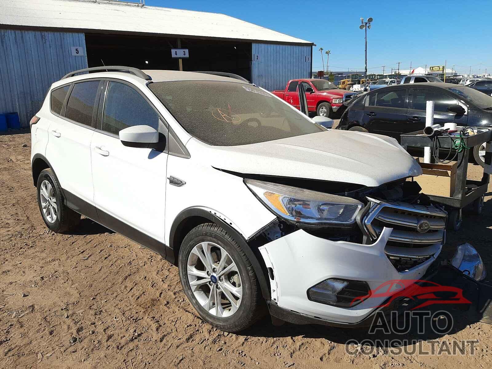 FORD ESCAPE 2018 - 1FMCU9GD5JUC19749