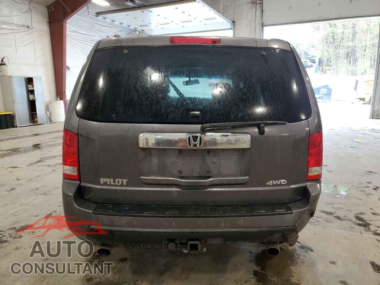 HONDA PILOT 2011 - 5FNYF4H53BB026900