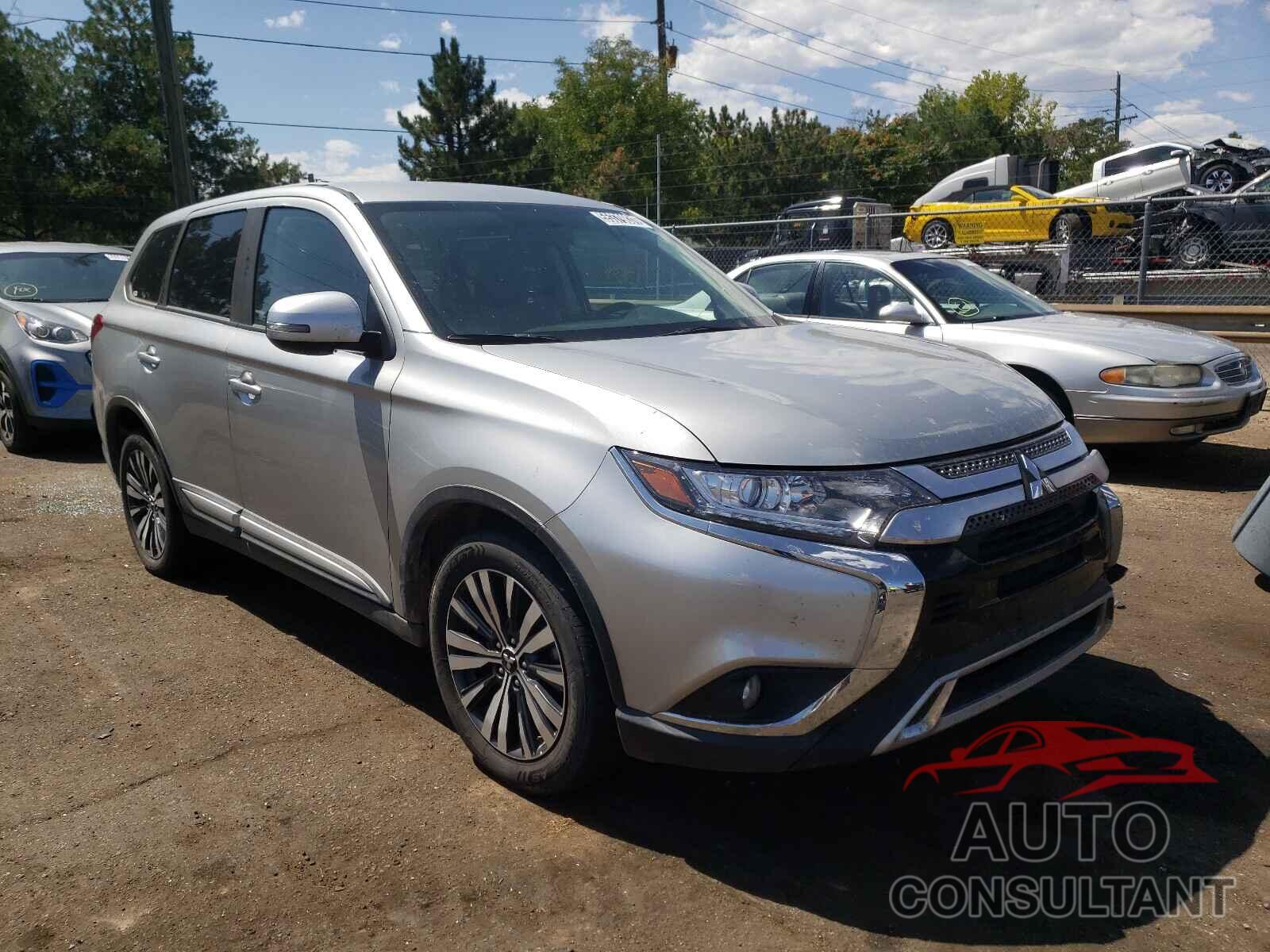 MITSUBISHI OUTLANDER 2019 - JA4AD3A34KZ043235