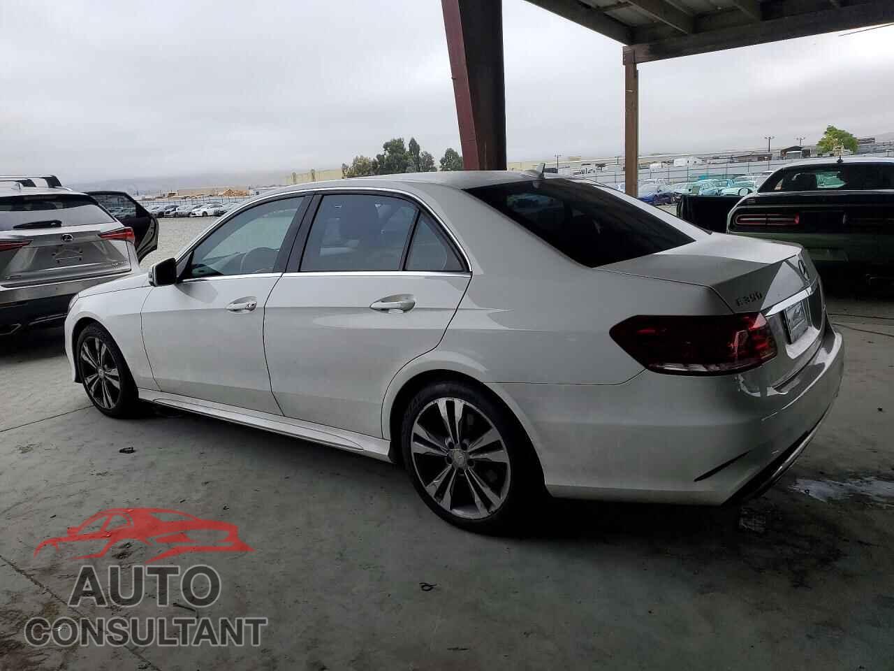 MERCEDES-BENZ E-CLASS 2014 - WDDHF5KB0EA814623