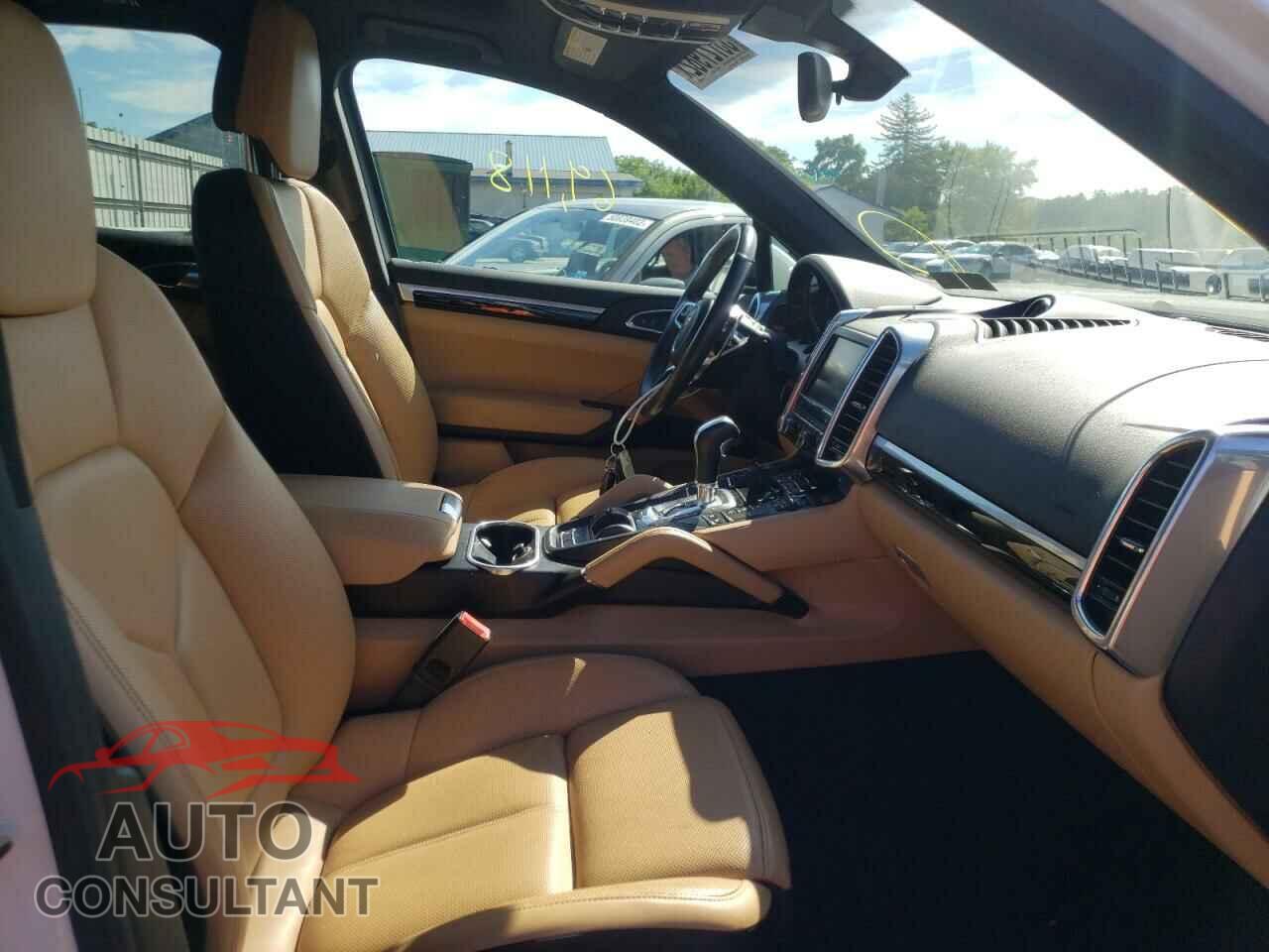 PORSCHE CAYENNE 2016 - WP1AB2A27GLA92984