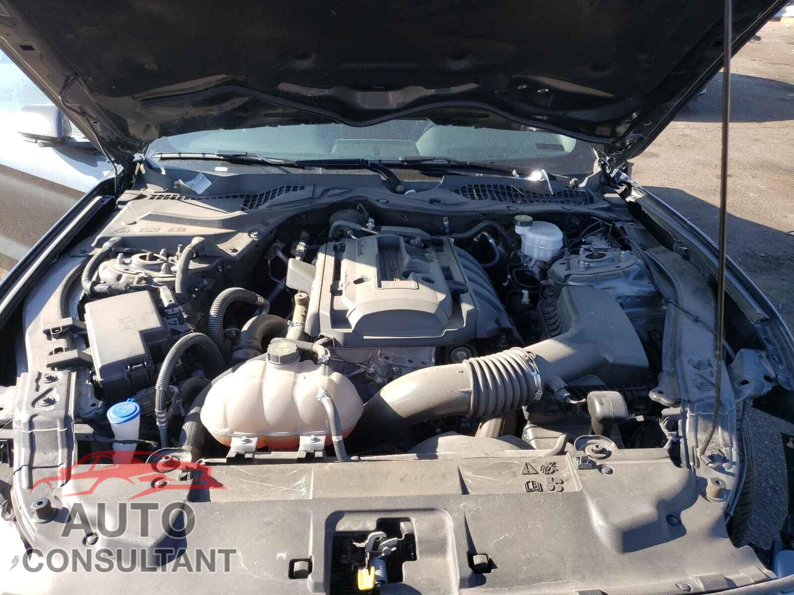 FORD MUSTANG 2020 - 1FA6P8TH8L5112497