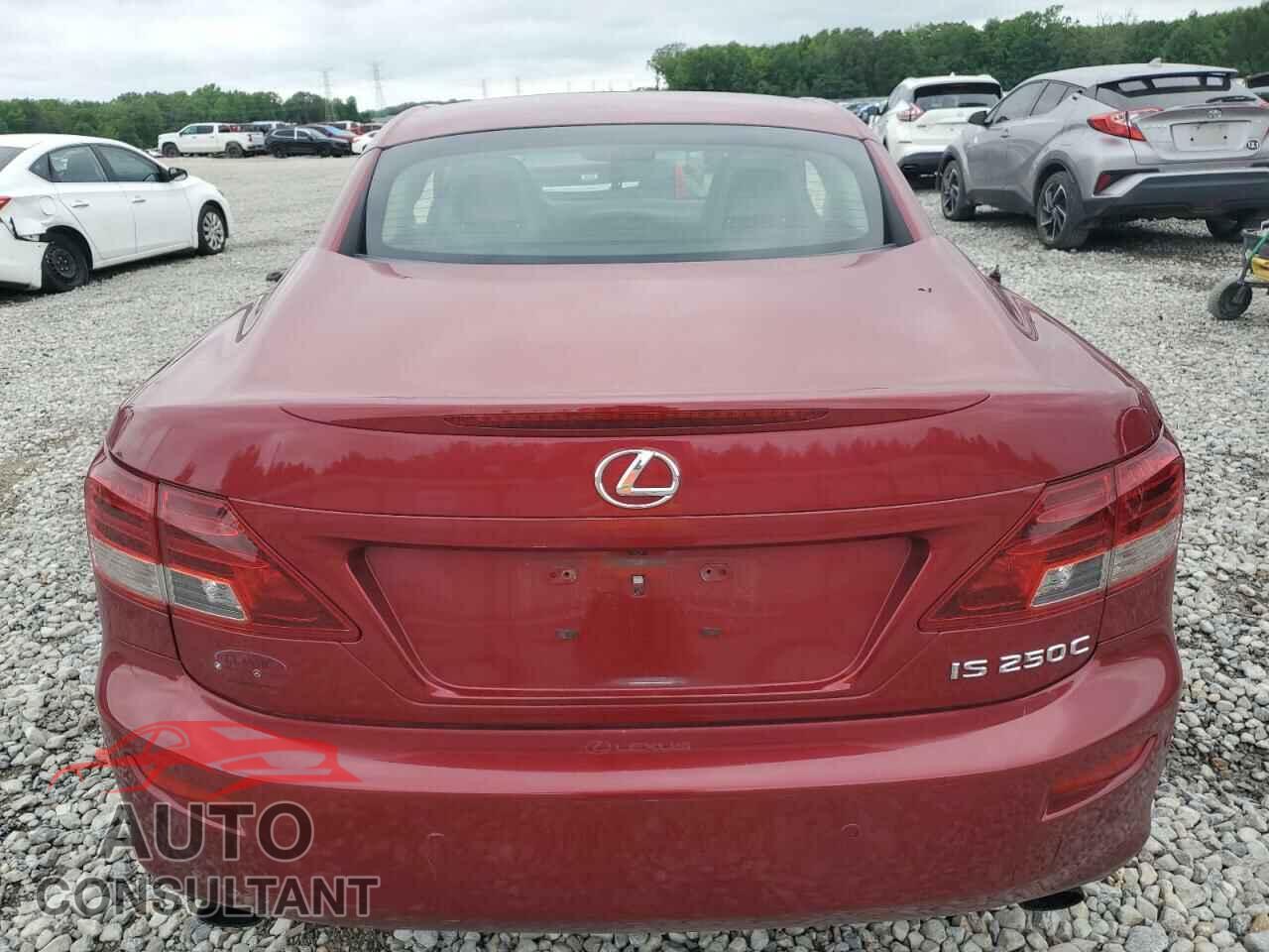 LEXUS IS 2011 - JTHFF2C21B2520084