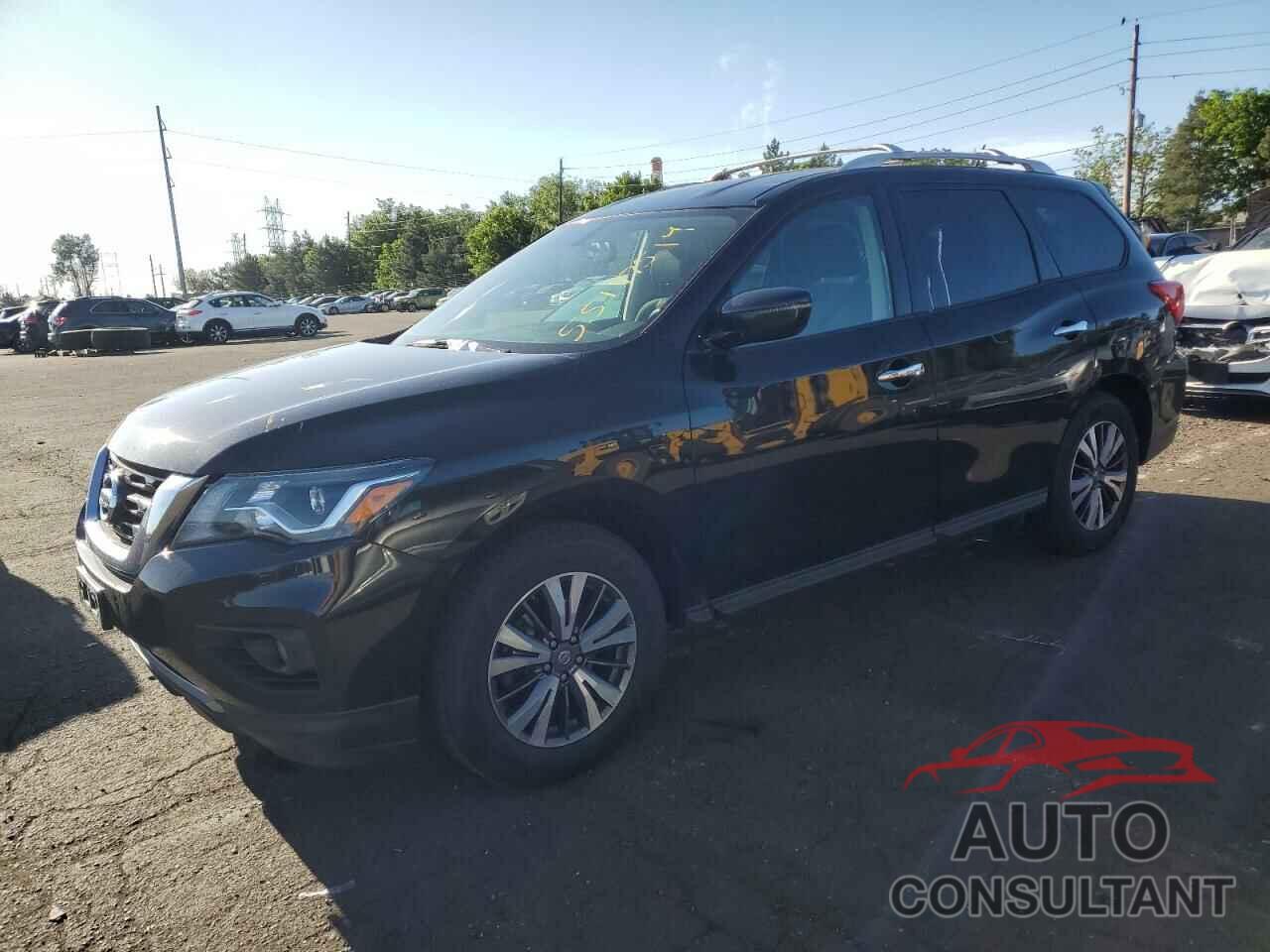 NISSAN PATHFINDER 2018 - 5N1DR2MM1JC608010