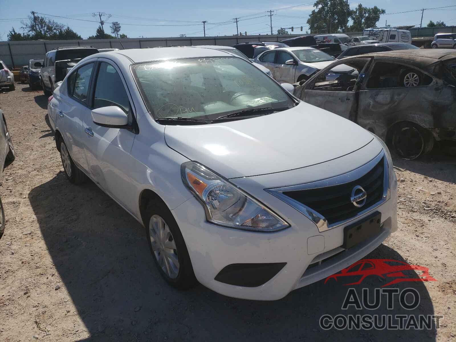 NISSAN VERSA 2019 - 3N1CN7AP3KL865976