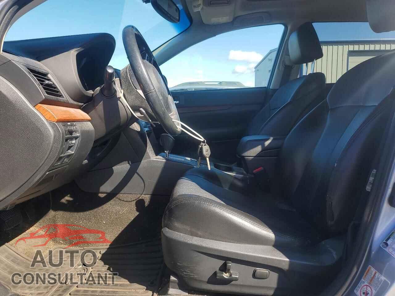 SUBARU OUTBACK 2014 - 4S4BRBLC2E3244511