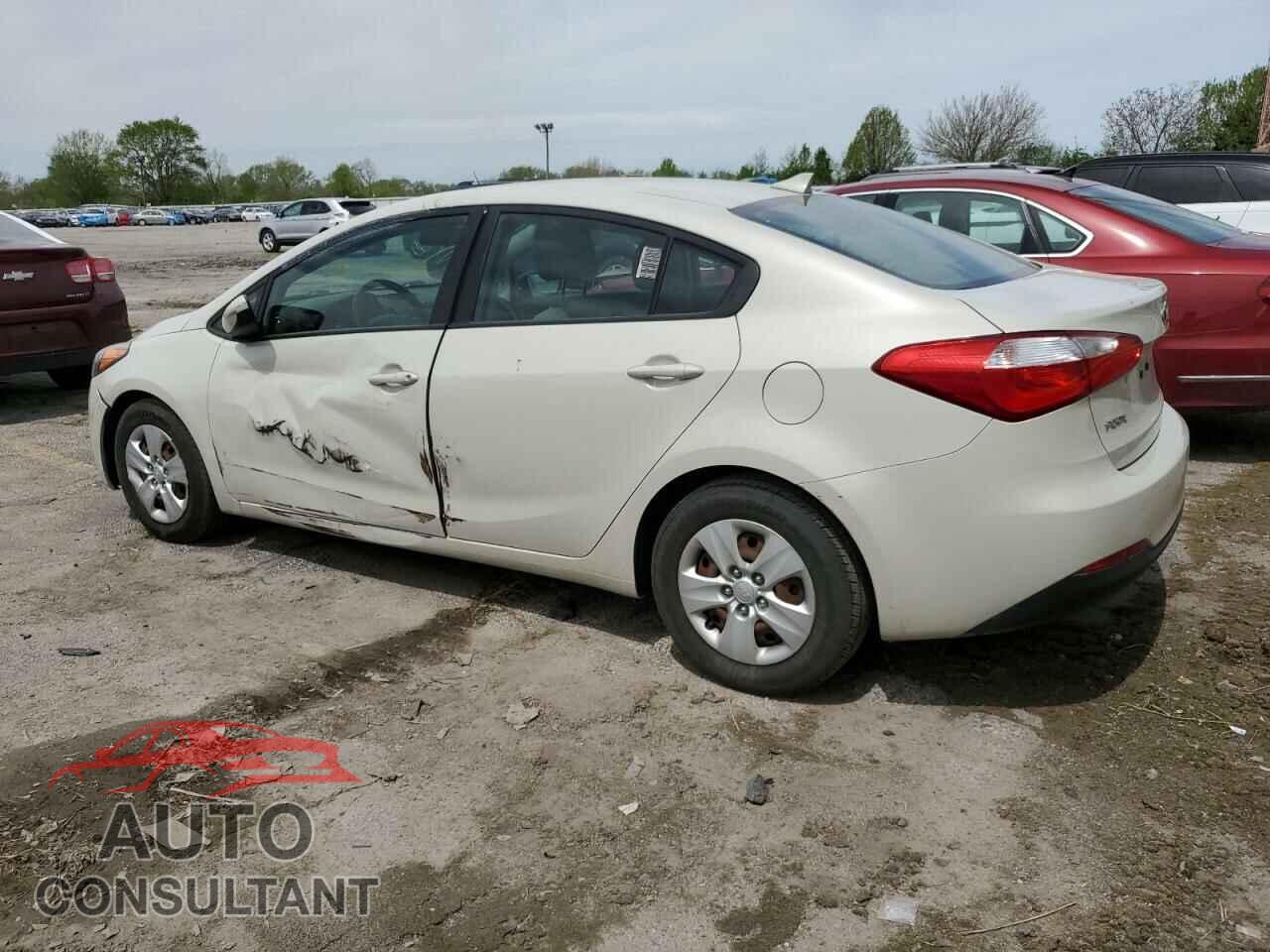 KIA FORTE 2015 - KNAFK4A65F5375972