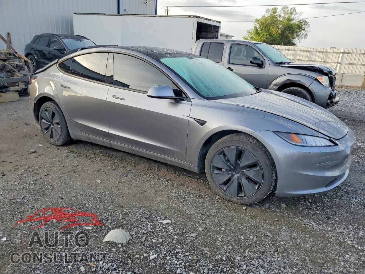 TESLA MODEL 3 2025 - 5YJ3E1EA6SF005603