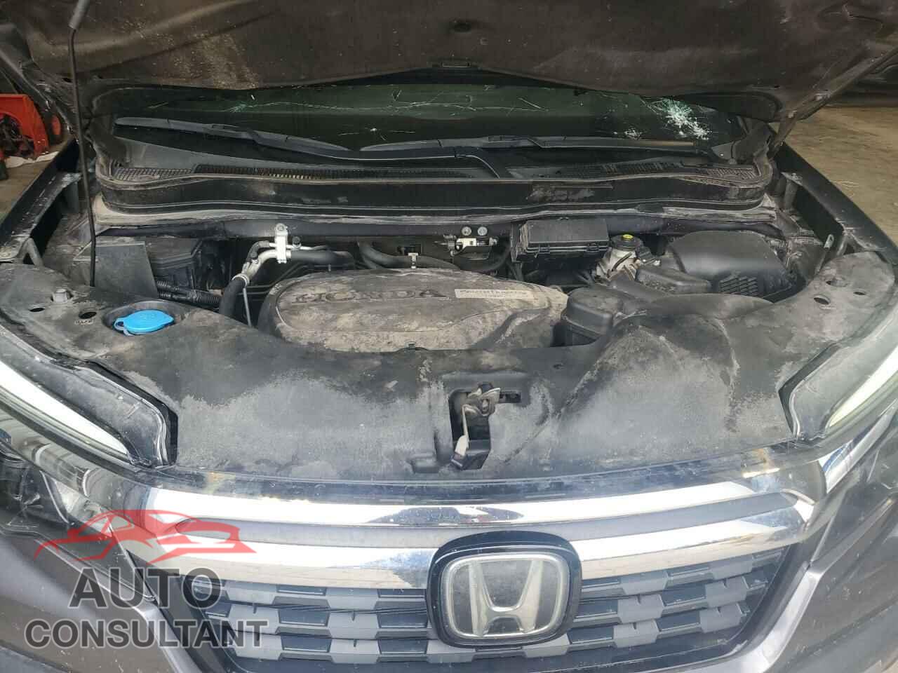 HONDA RIDGELINE 2018 - 5FPYK3F73JB010146