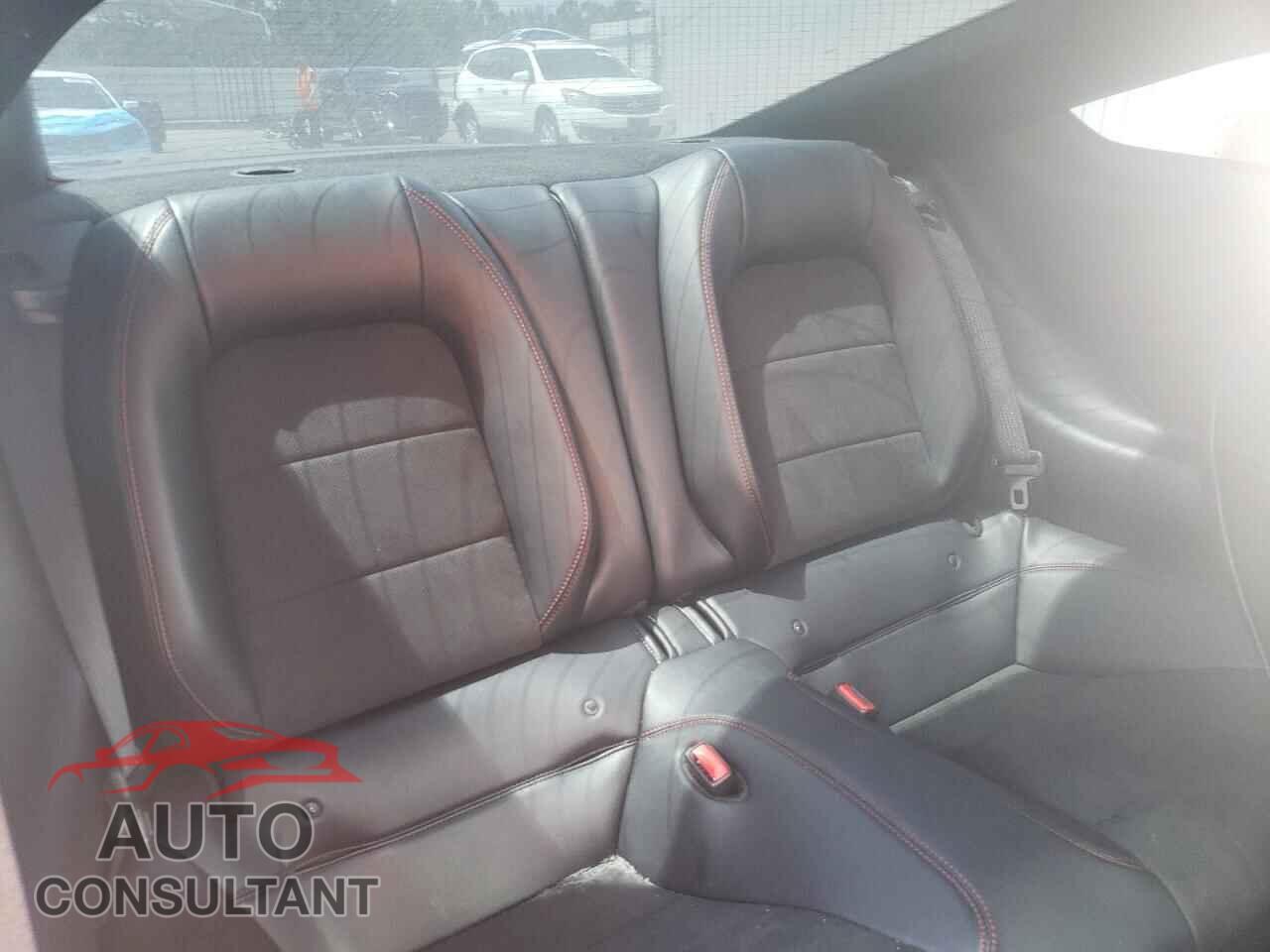 FORD MUSTANG 2016 - 1FA6P8CF0G5295172