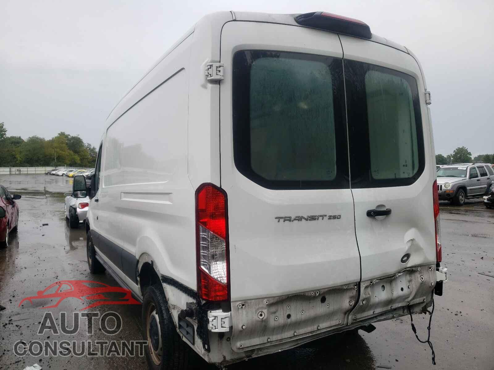 FORD TRANSIT CO 2018 - 1FTYR2CM8JKB12991