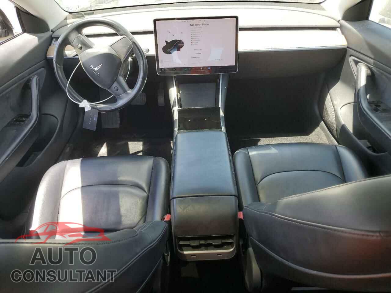 TESLA MODEL 3 2018 - 5YJ3E1EA9JF008431