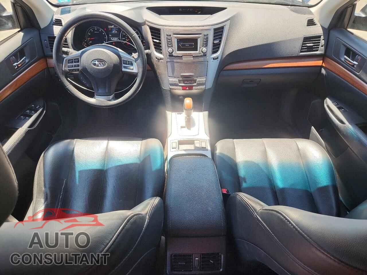 SUBARU OUTBACK 2014 - 4S4BRBLC5E3250559