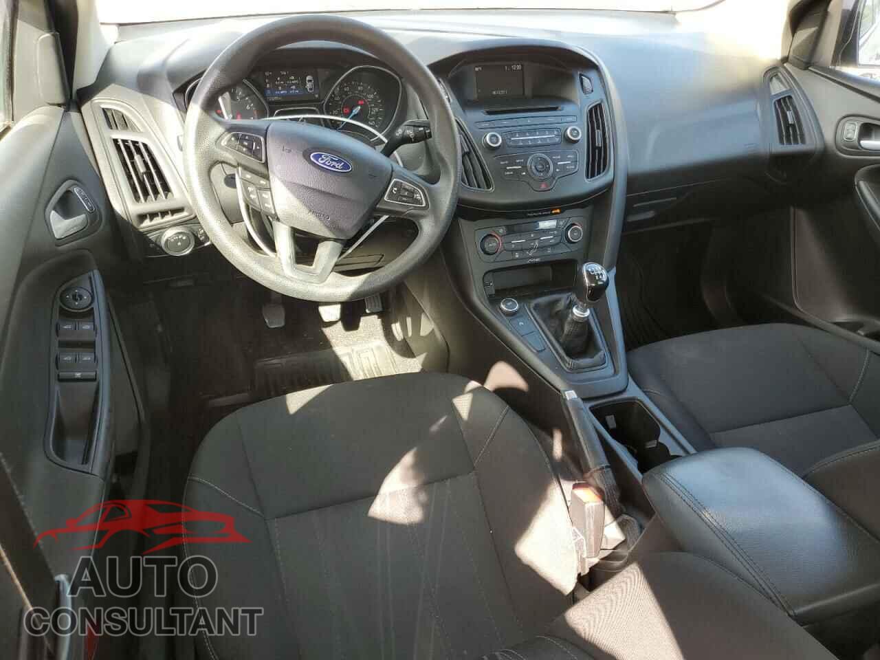 FORD FOCUS 2017 - 1FADP3FE4HL306006