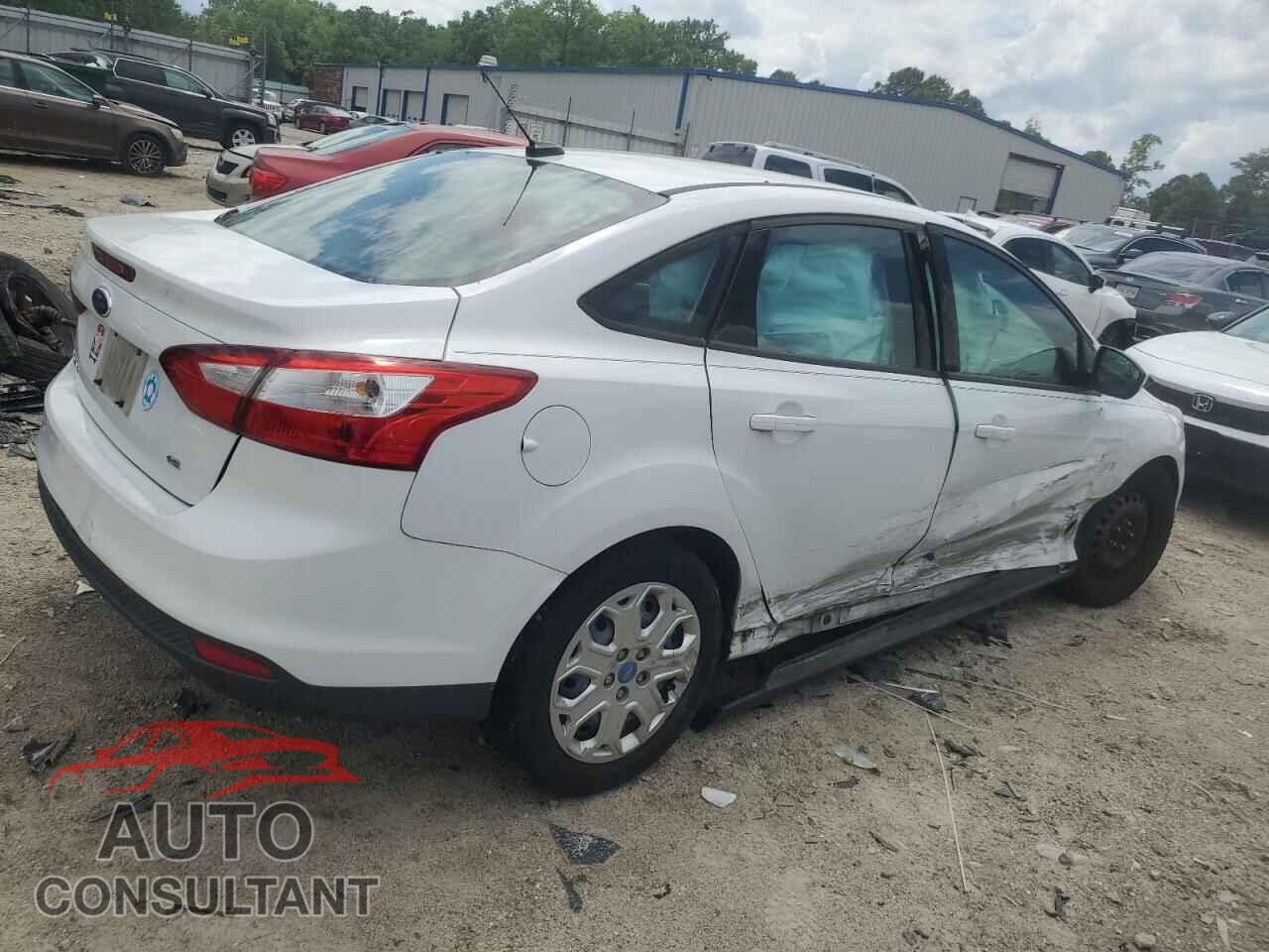 FORD FOCUS 2012 - 1FAHP3F29CL192410