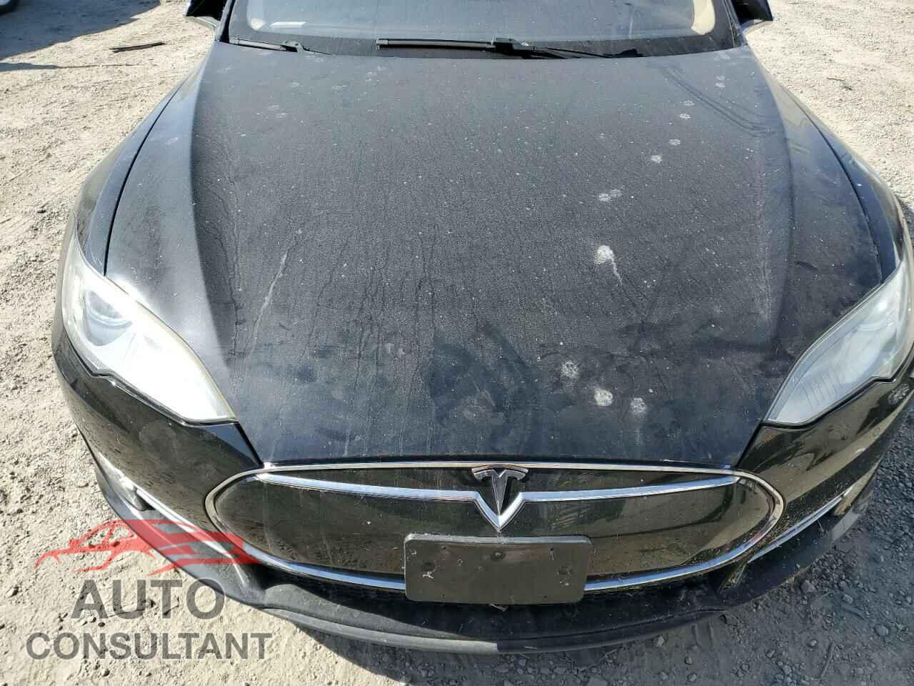 TESLA MODEL S 2014 - 5YJSA1S16EFP34569